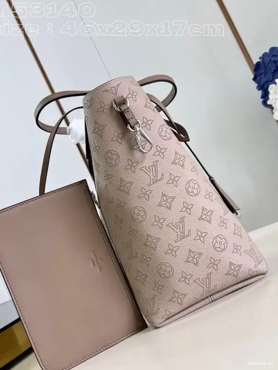 WIS x x LOUIS 29.5 VUITTON 17CM HINA-46 0514